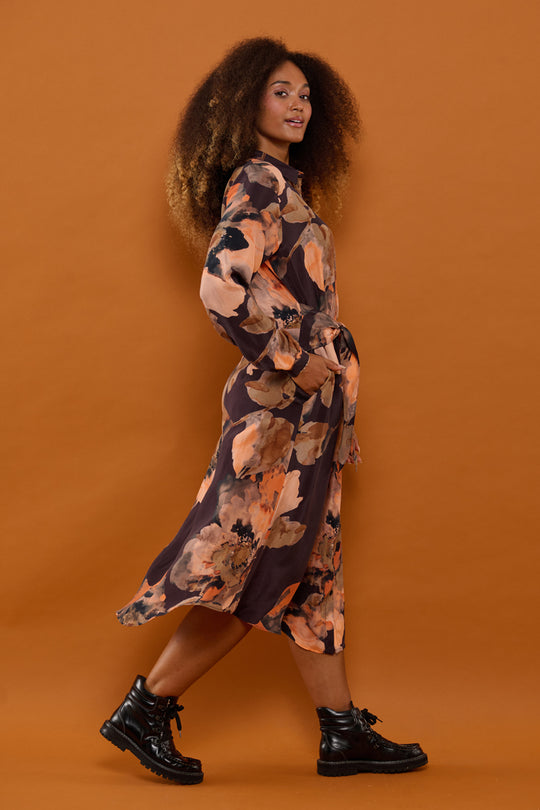 Froks Carla Sleeve Kjole / Splash of earth tones & Flowers