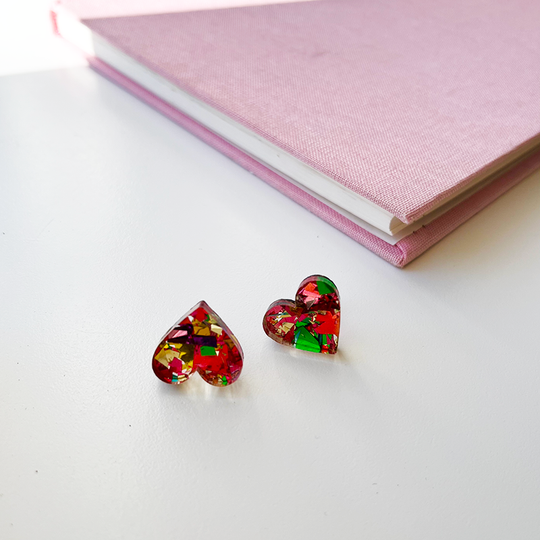 ByFossdal Tiny Hearts Øreringe / Red confetti