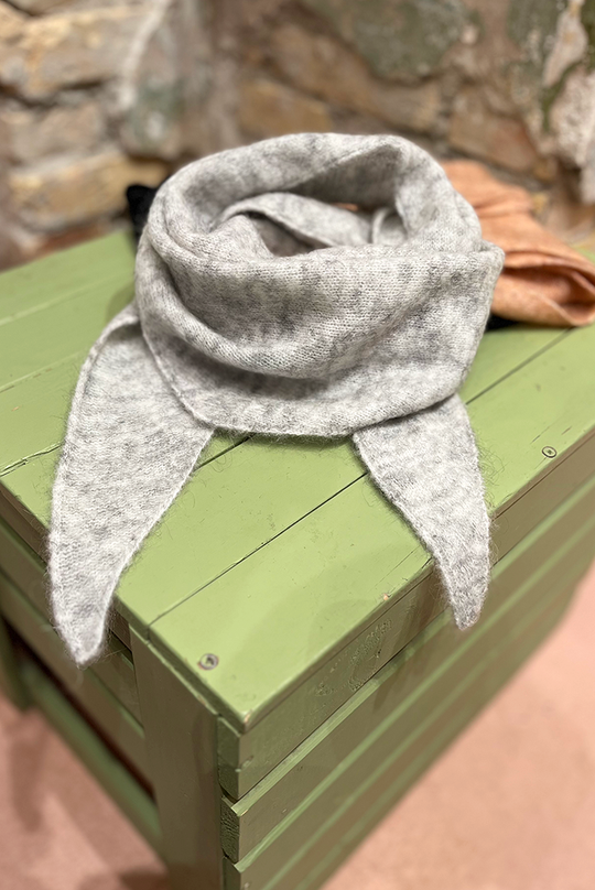 Nohr Mohair Triangel Tørklæde / Grå melange #1105