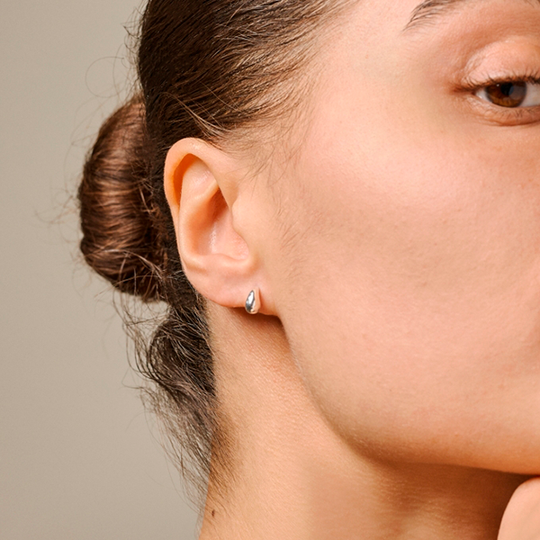 Enamel Sana Ørestikker / Sølv