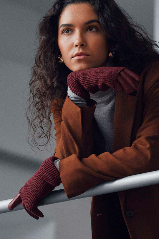 Markberg Helly Handsker / Burgundy