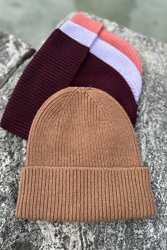 Colorful Standard Merino Wool Beanie / Sahara Camel