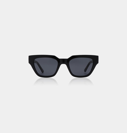 A. Kjærbede Kaws Solbrille / Black