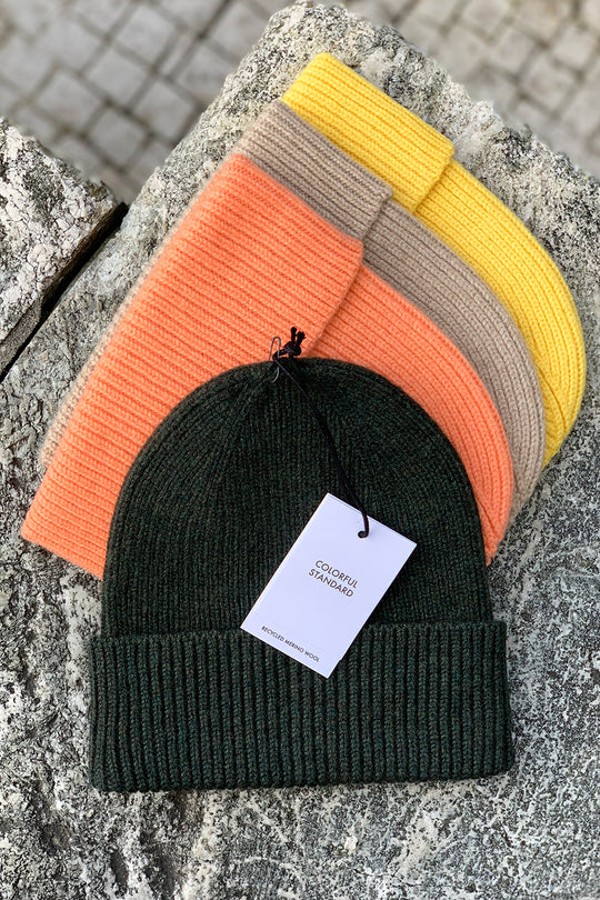 Colorful Standard Merino Wool Beanie / Hunter green